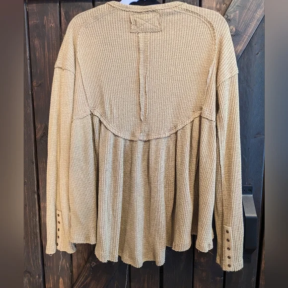 Sold WE the Free Oh My babydoll thermal, Size xs, tan - Picture 2 of 7